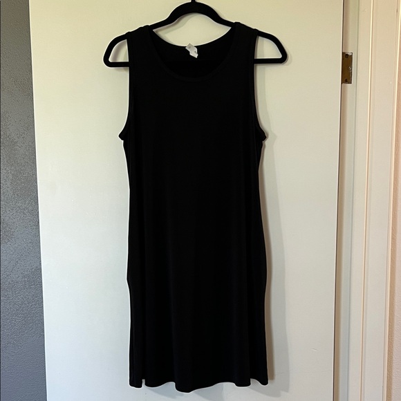 Honeyme Classic Black Mini Dress - Picture 1 of 7